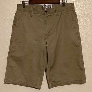 Free World Men's Shorts